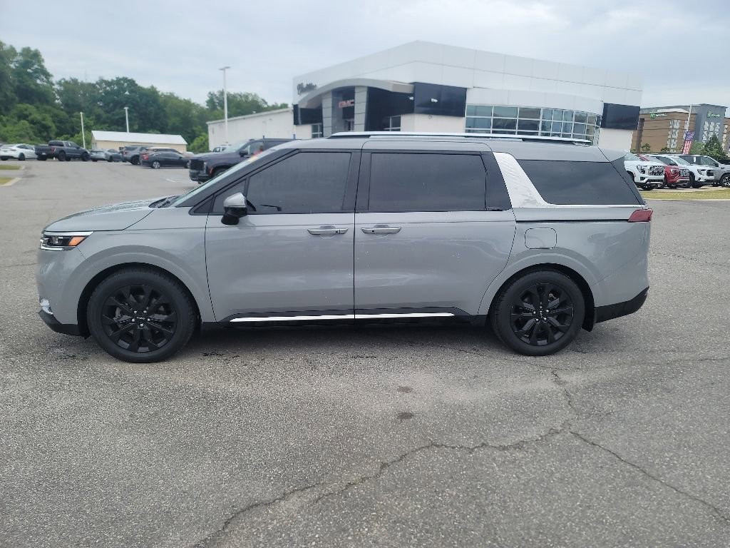 Used 2024 Kia Carnival SX Prestige FWD image 4
