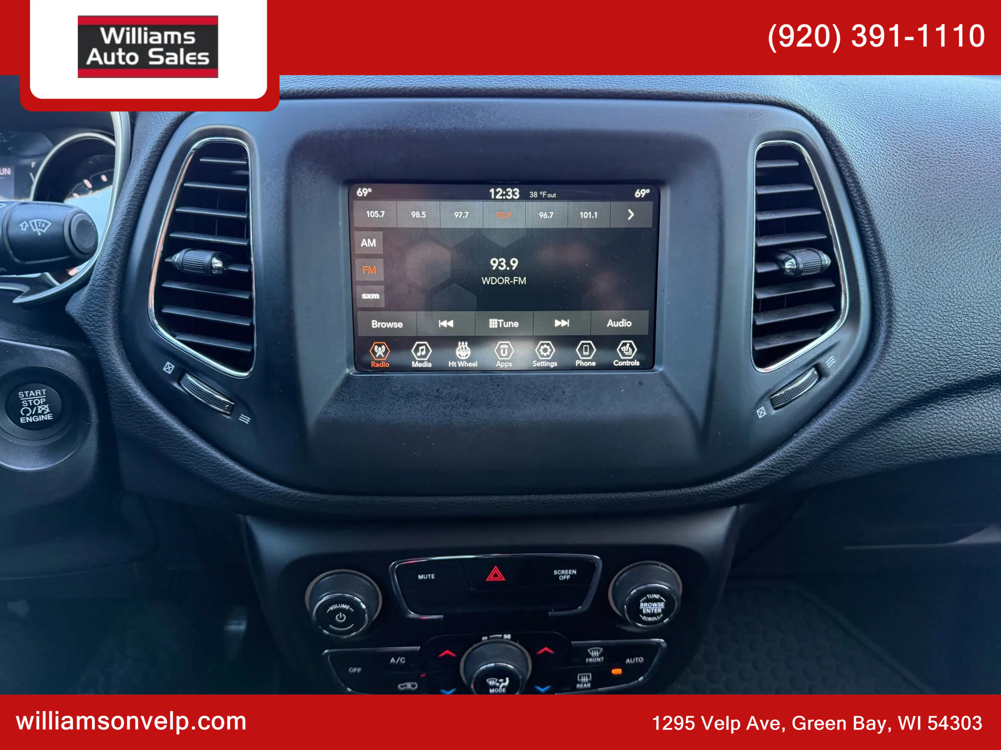 Used 2020 Jeep Compass Latitude w/ Cold Weather Group image 18