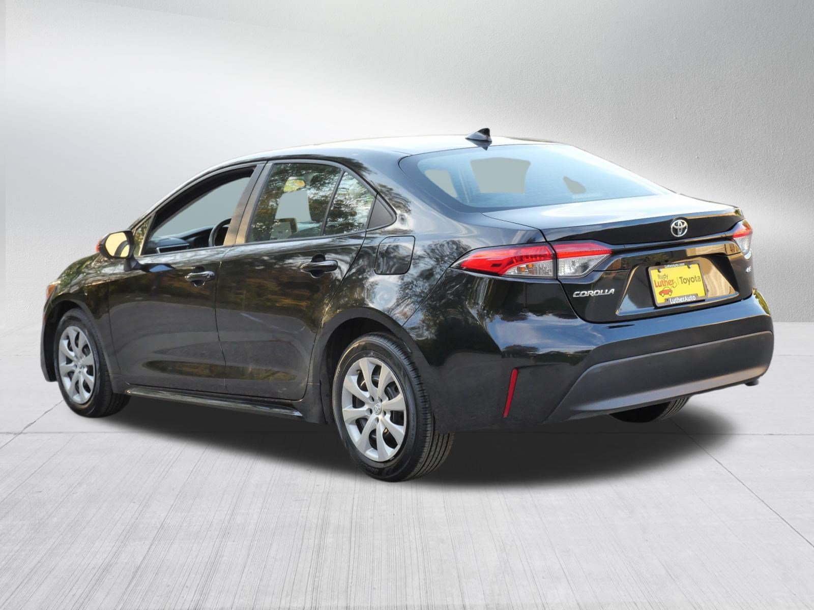 Certified 2024 Toyota Corolla LE FWD image 6