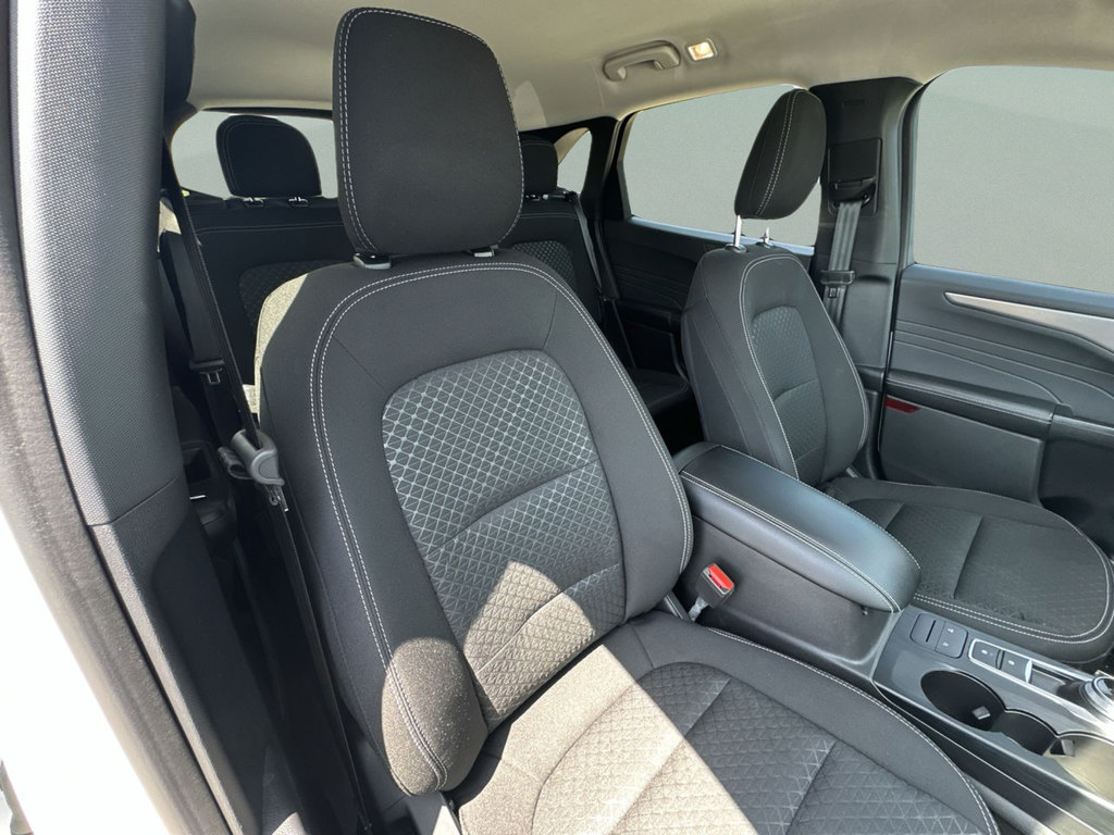 Used 2025 Ford Escape Active FWD image 38