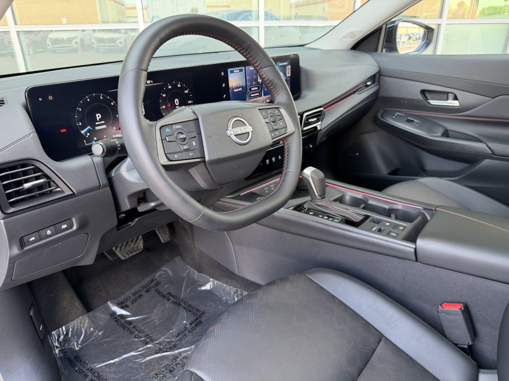 Used 2026 Nissan Sentra SR w/ SR Premium Package FWD image 30