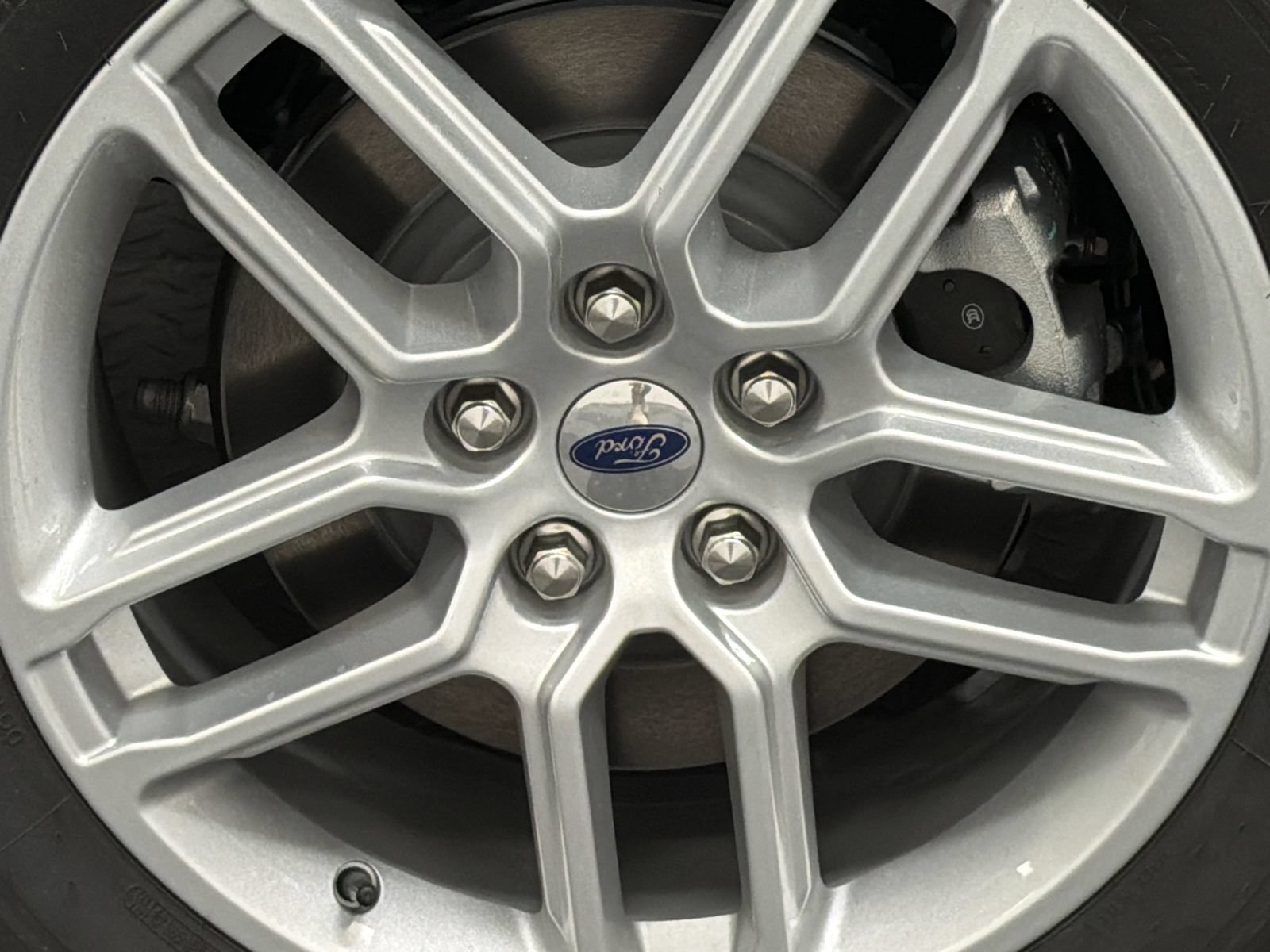 New 2027 Ford Explorer Active w/ Active Comfort Package AWD/4WD image 5