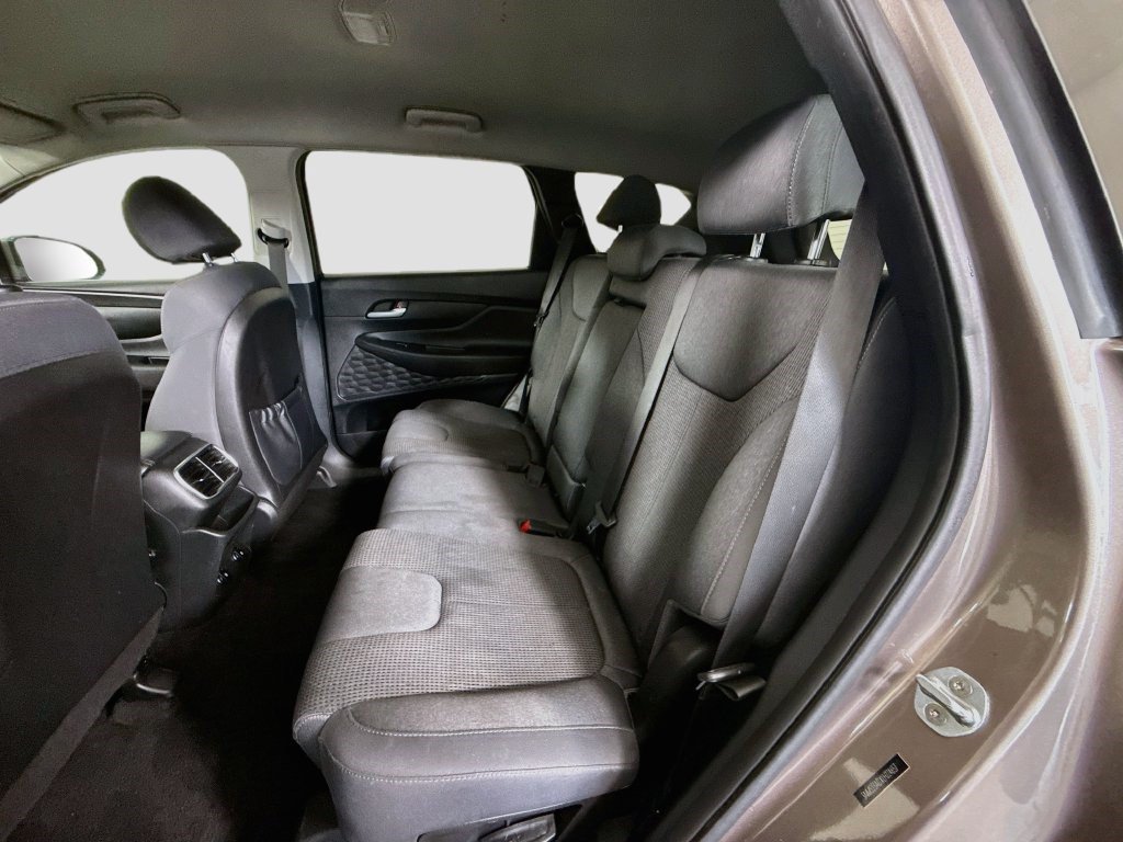 Used 2020 Hyundai Santa Fe SEL FWD image 24