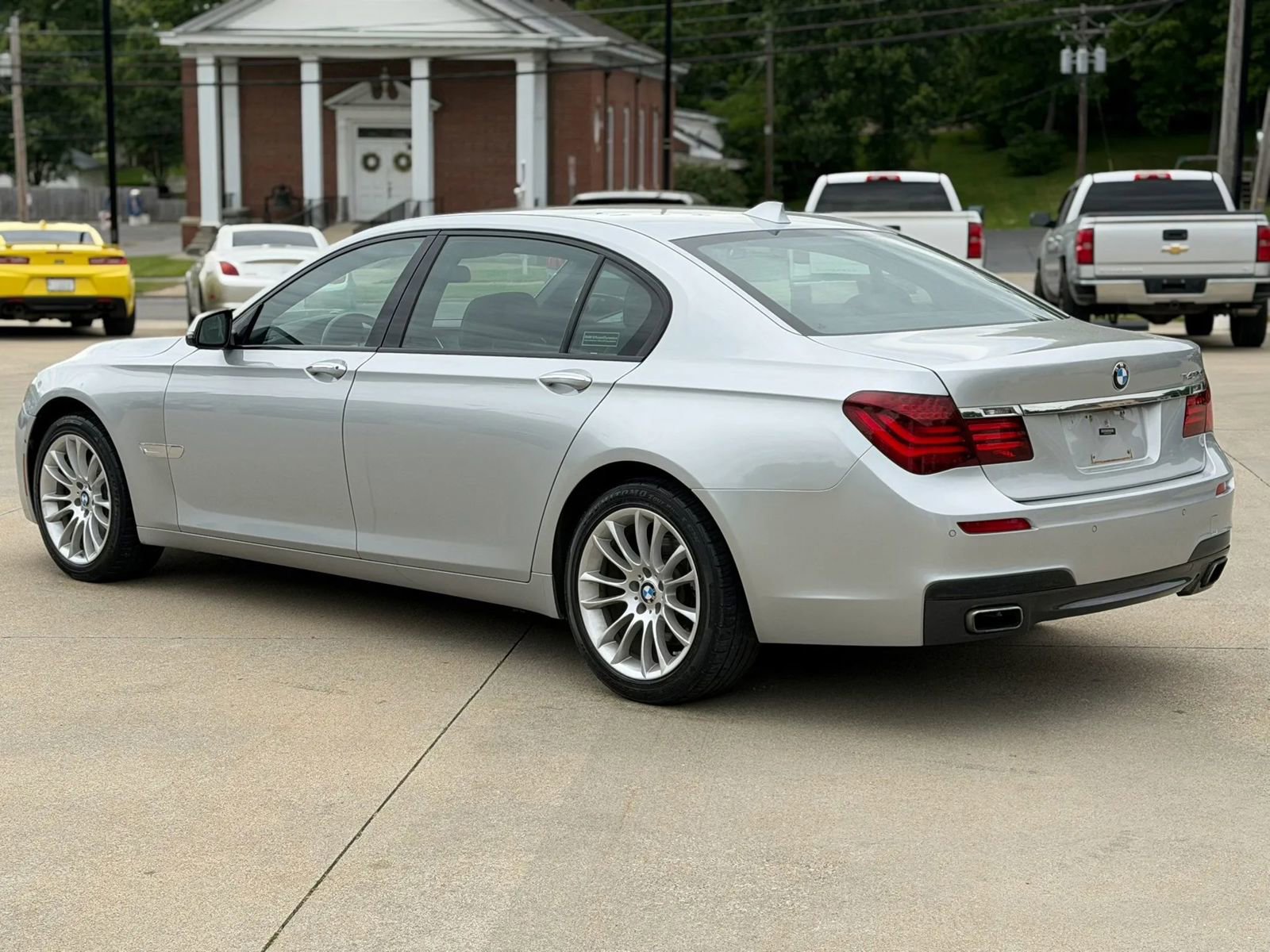 Used 2013 BMW 740Li xDrive AWD/4WD image 3