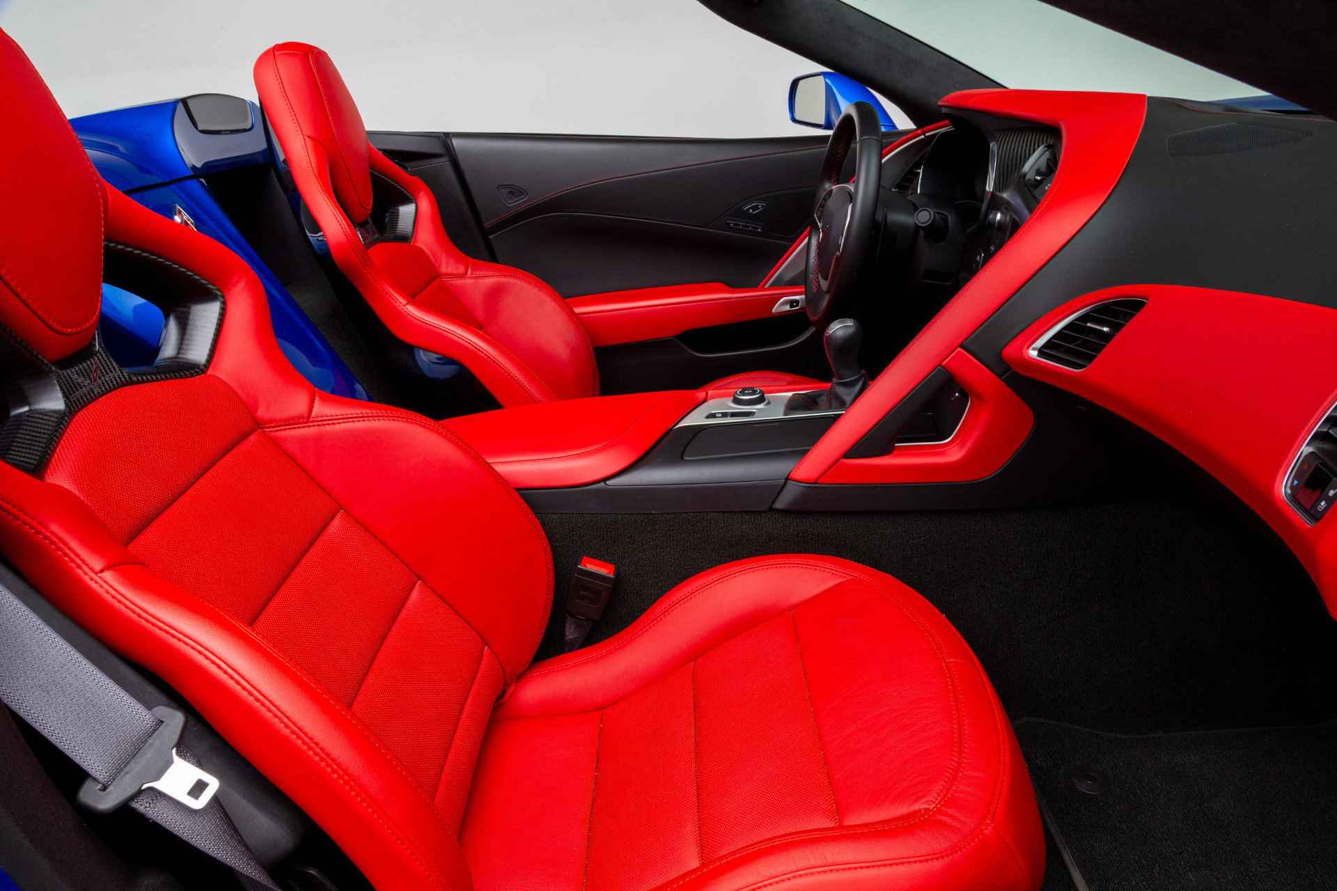 Used 2014 Chevrolet Corvette Stingray Convertible w/ 3LT Preferred Equipment Group image 31