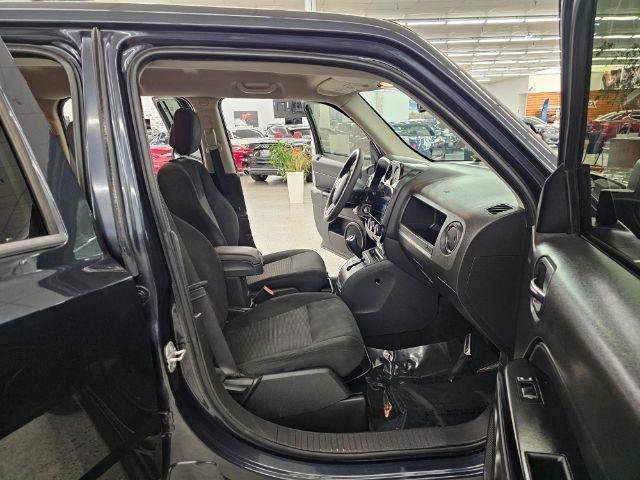 Used 2016 Jeep Patriot Sport w/ Power Value Group FWD image 10