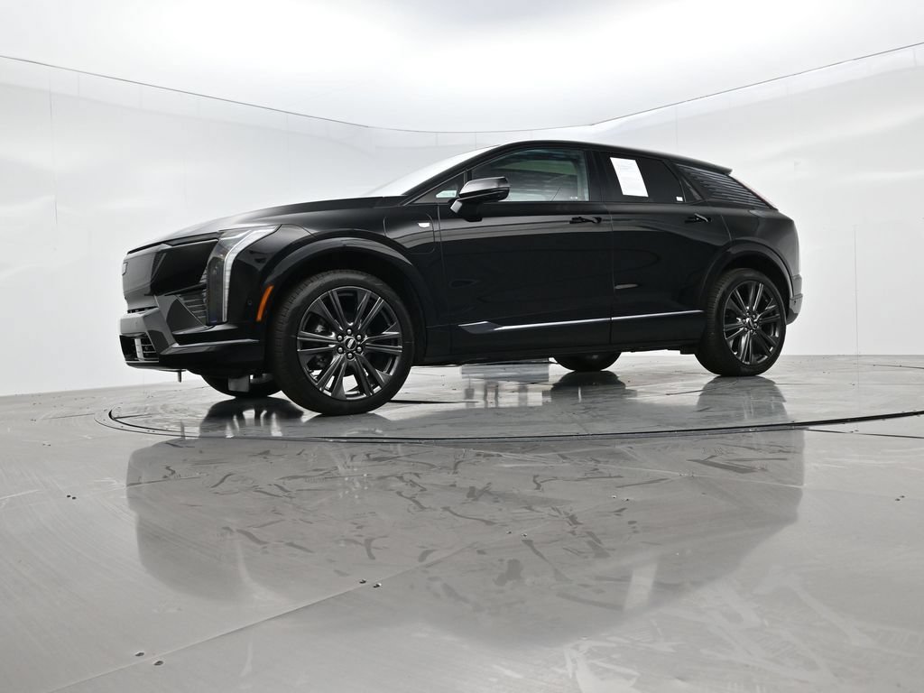 Used 2025 Cadillac Optiq Sport 2 AWD/4WD image 49
