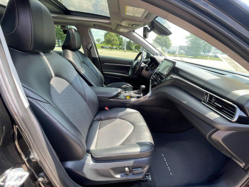 Used 2024 Toyota Camry XSE image 11