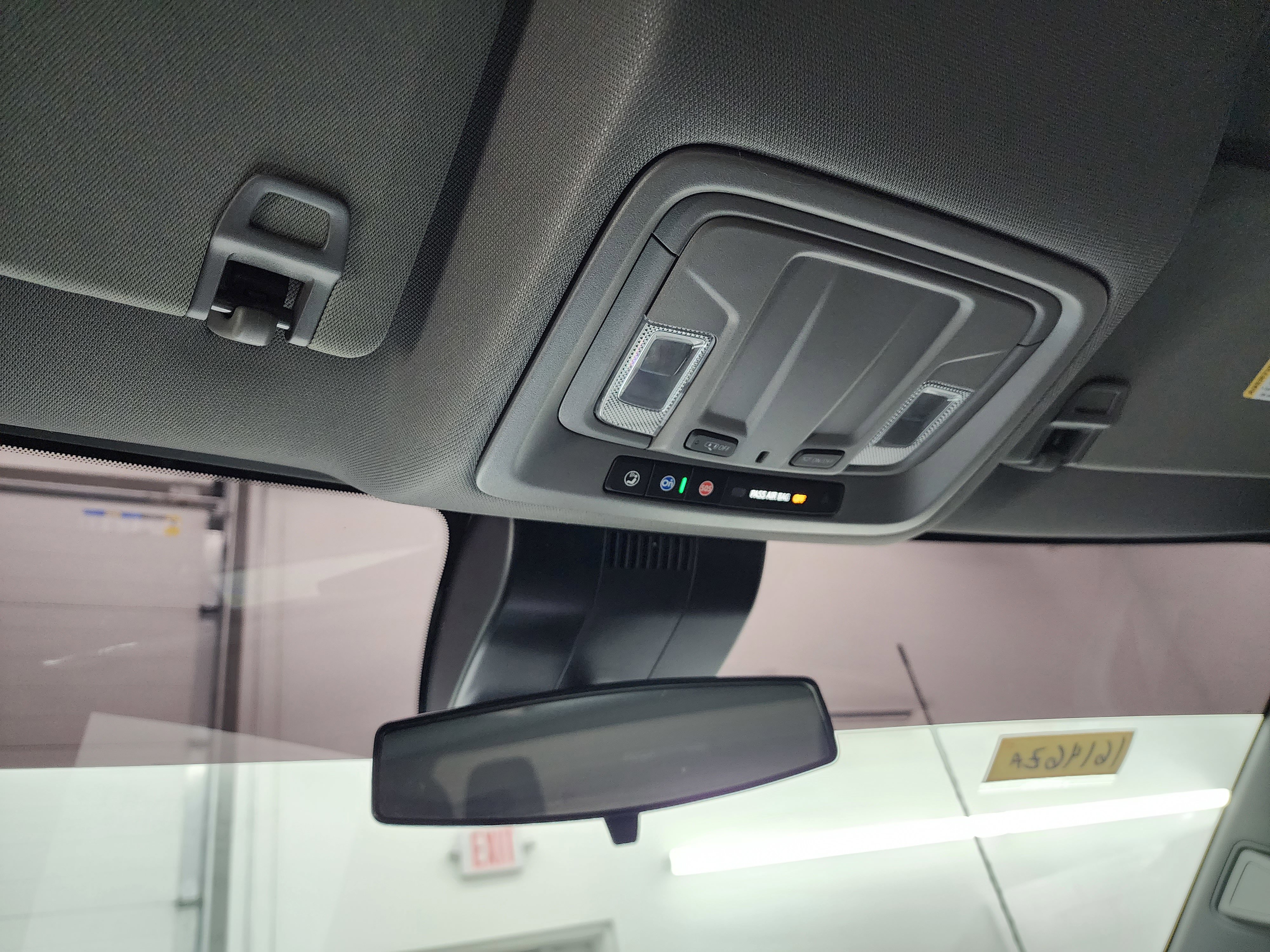 Used 2024 Chevrolet Silverado 3500 LT w/ Convenience Package image 12