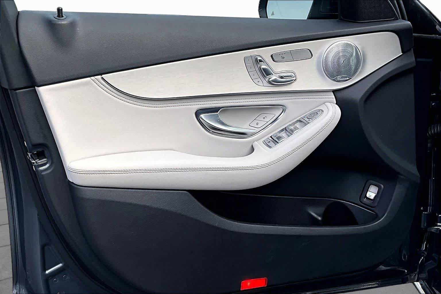 Used 2016 Mercedes-Benz C 300 4MATIC Sedan image 19