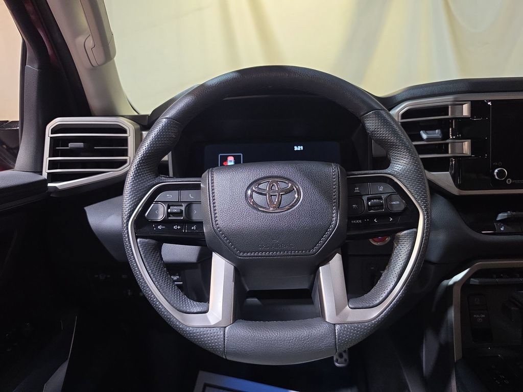 Used 2024 Toyota Sequoia SR5 w/ TRD Off-Road Package AWD/4WD image 11