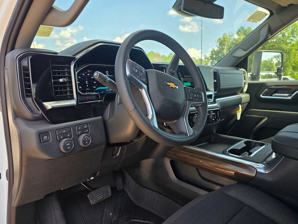 New 2026 Chevrolet Silverado 3500 LT w/ Convenience Package AWD/4WD image 12