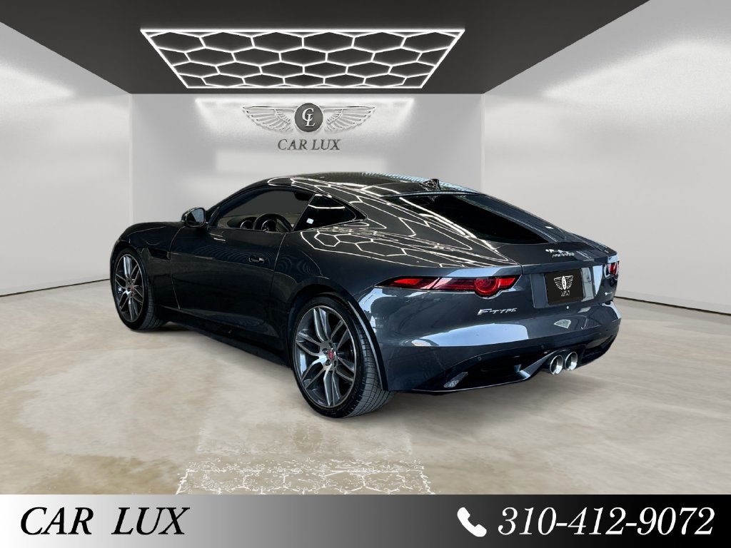 Used 2018 Jaguar F-TYPE R-Dynamic RWD image 3