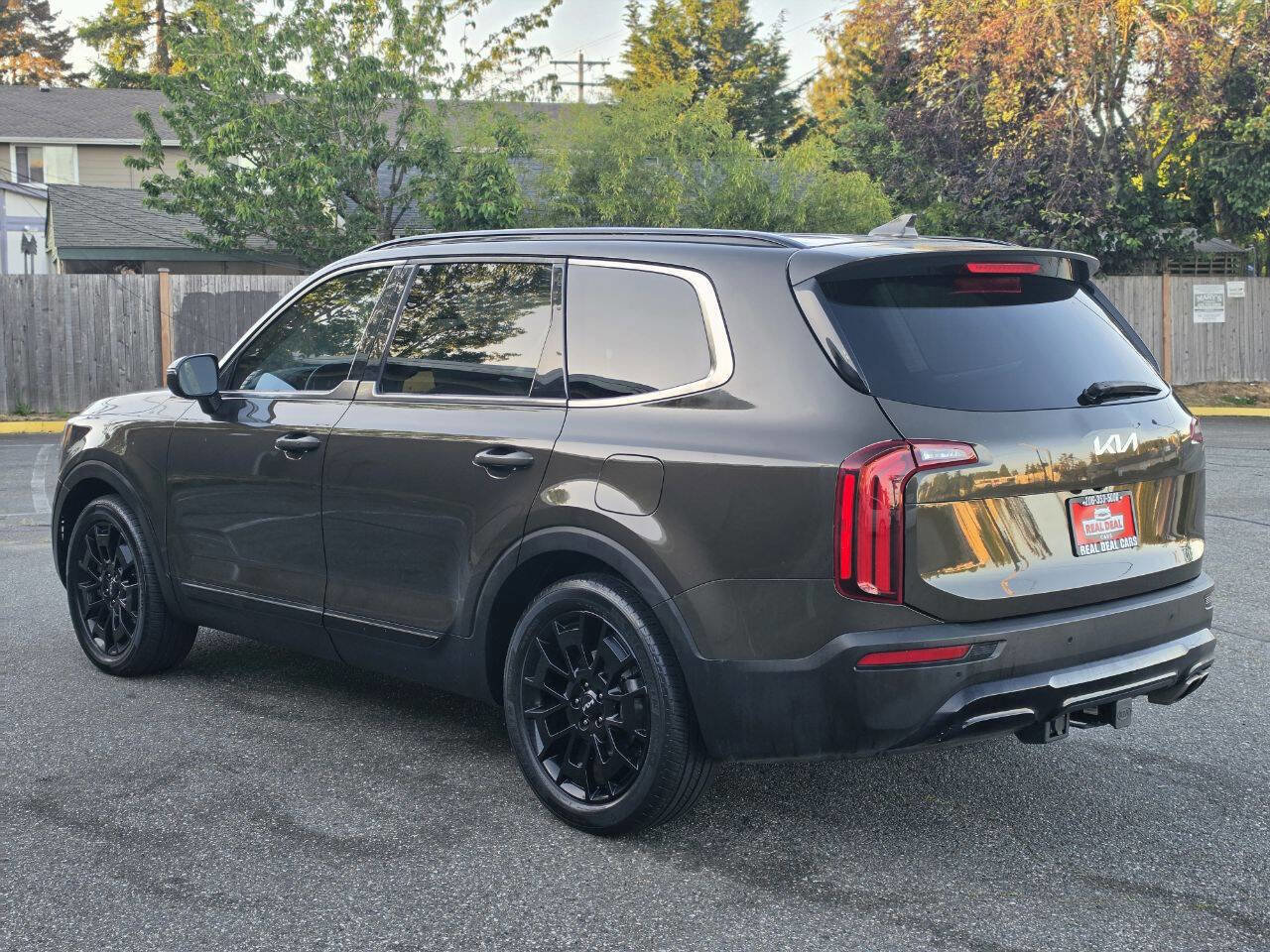 Used 2022 Kia Telluride EX w/ EX Premium Package AWD/4WD image 5