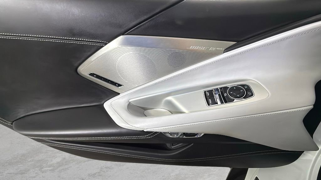 Used 2020 Chevrolet Corvette Stingray Premium Cpe w/ 3LT Preferred Equipment Group image 27