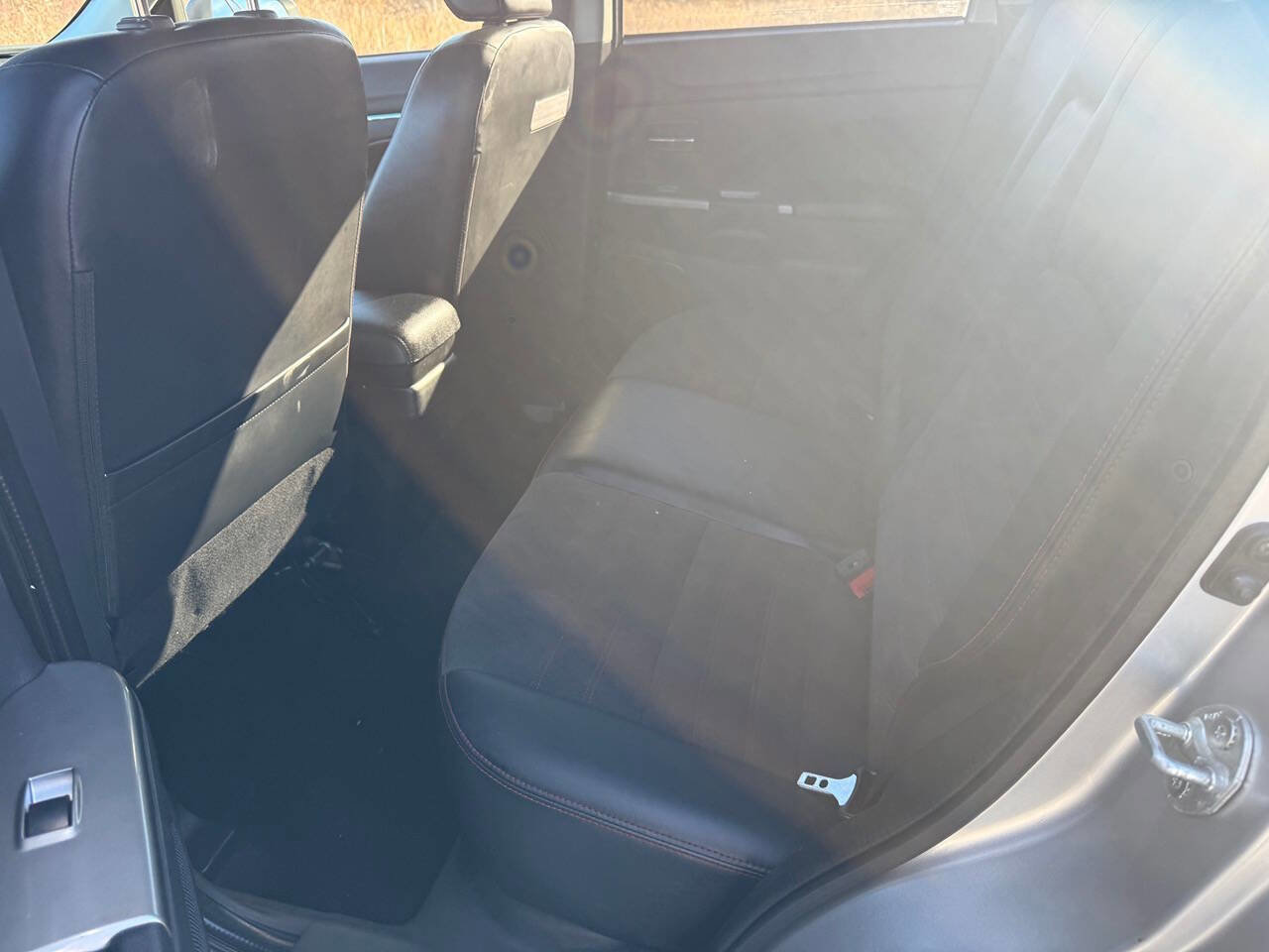 Used 2018 Mitsubishi Outlander Sport SE image 9