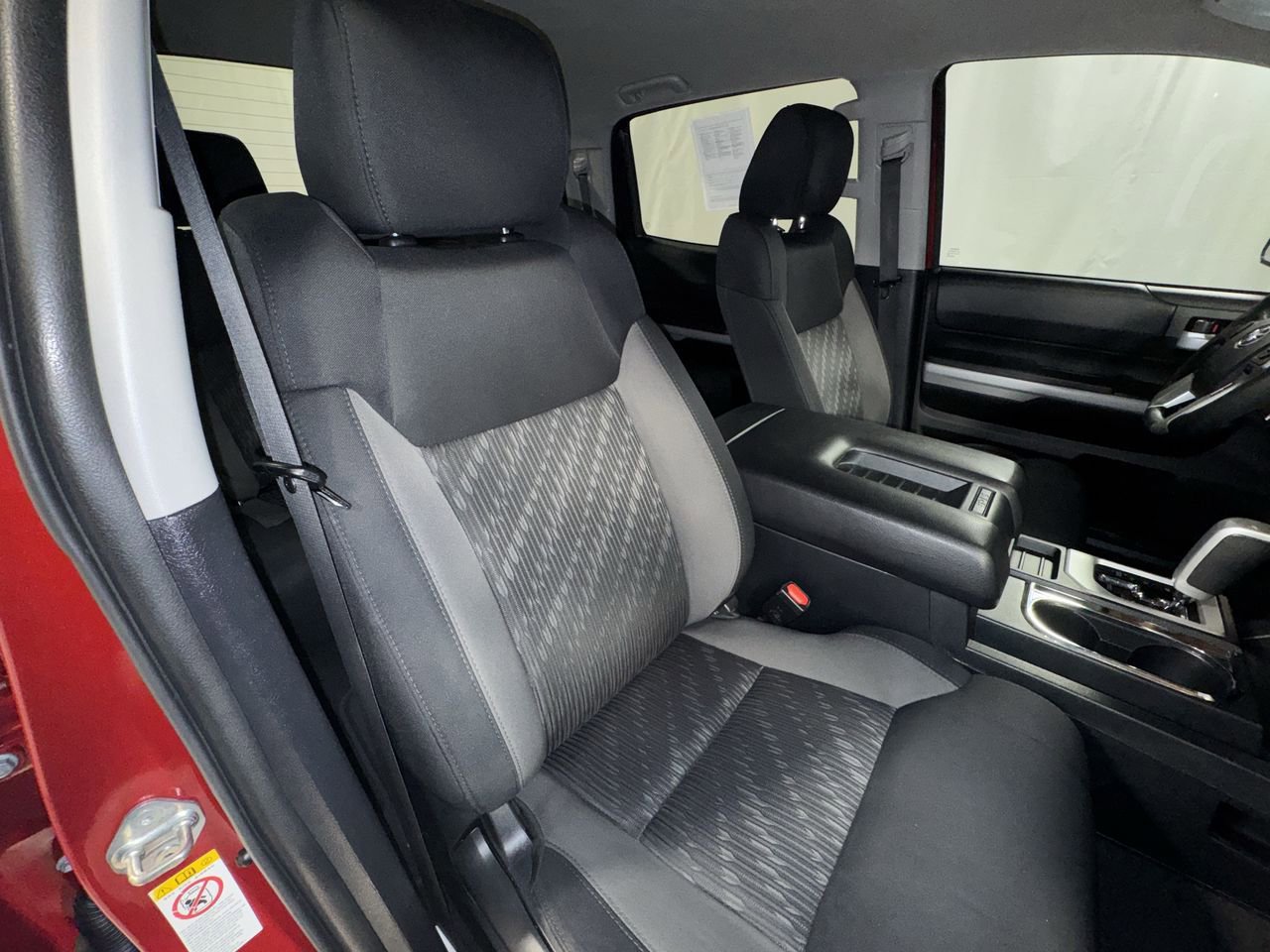 Used 2019 Toyota Tundra SR5 w/ TRD Off Road Package image 32