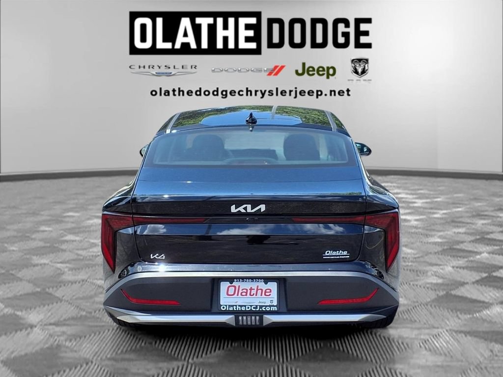 Used 2025 Kia K4 FWD image 28