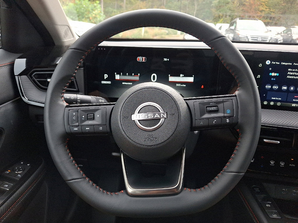 New 2026 Nissan Kicks SR w/ Illumination Package image 9