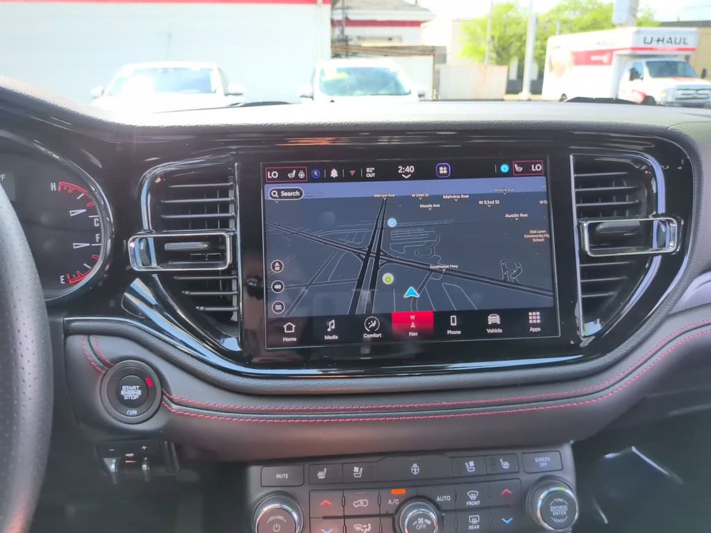 Used 2025 Dodge Durango GT AWD/4WD image 27