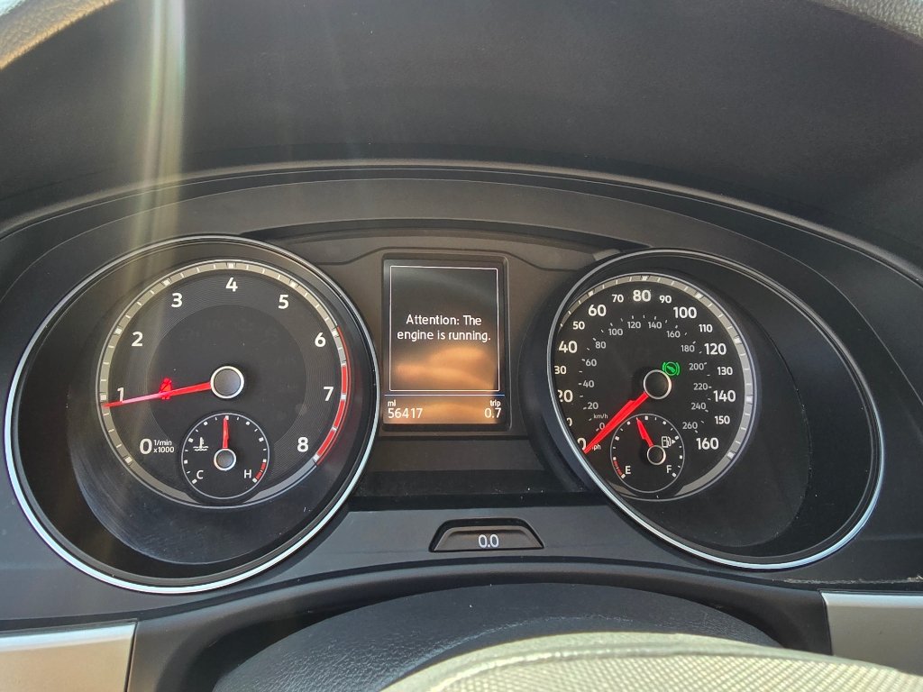 Used 2021 Volkswagen Atlas Cross Sport SE w/ Panoramic Sunroof Package FWD image 19