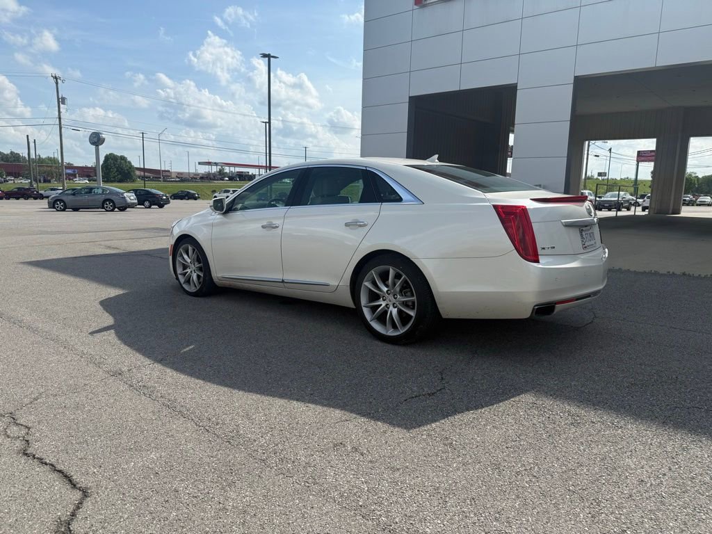 Used 2014 Cadillac XTS Premium w/ Driver Assist Package FWD image 5