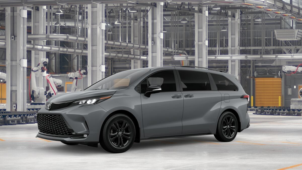 New 2026 Toyota Sienna XSE AWD/4WD image 2
