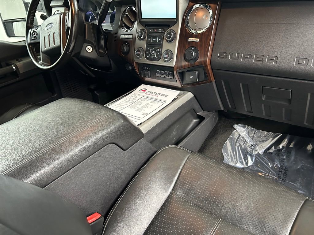 Used 2016 Ford F250 Lariat w/ Chrome Package AWD/4WD image 14