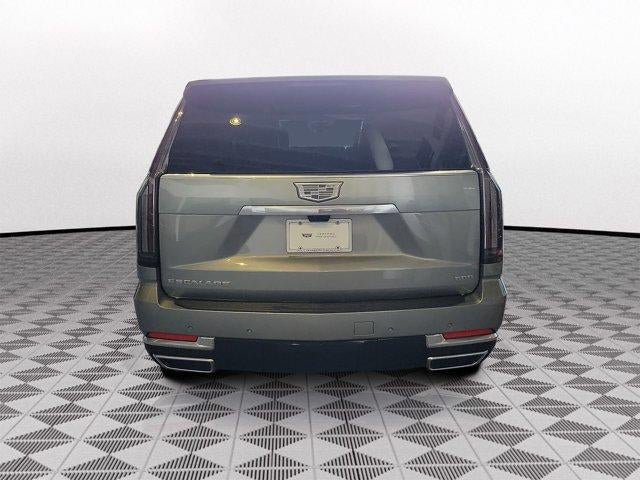 Certified 2026 Cadillac Escalade ESV Platinum Luxury AWD/4WD image 5