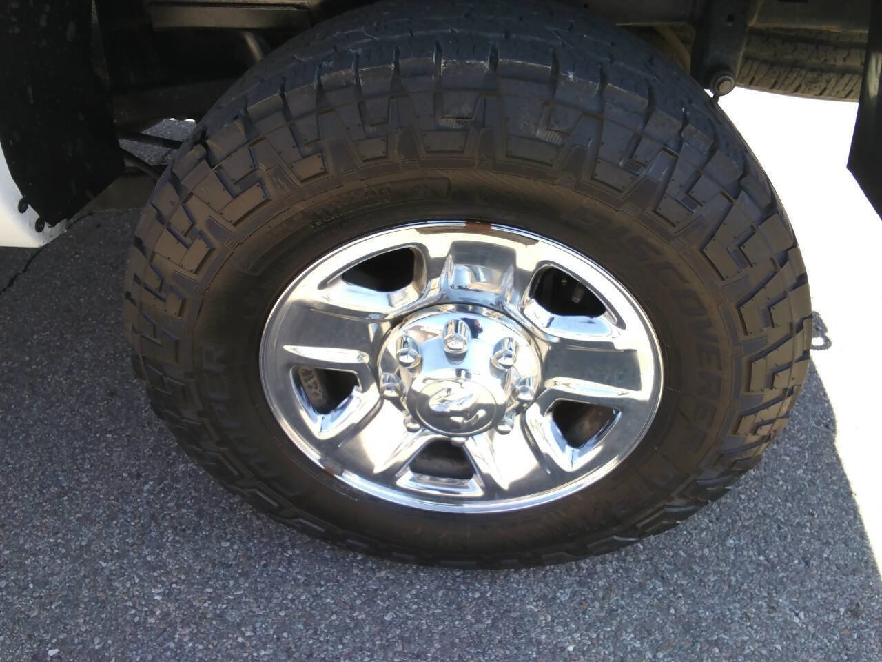 Used 2018 RAM 2500 SLT image 10