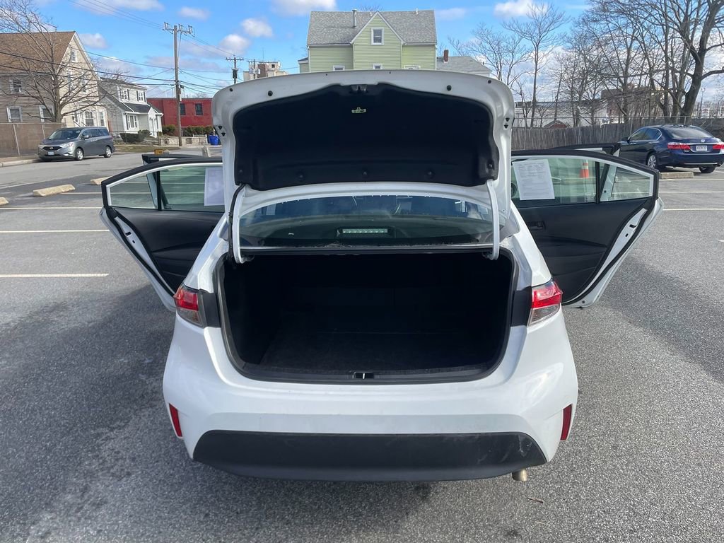 Used 2023 Toyota Corolla LE FWD image 22