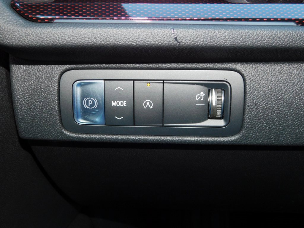 New 2026 Chevrolet Traverse RS w/ LPO, Floor Liner Package image 33