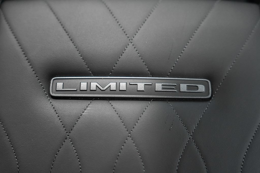 New 2026 RAM 2500 Limited AWD/4WD image 31