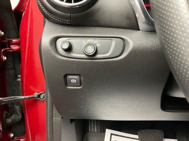 Certified 2024 Chevrolet Blazer LT w/ Convenience Package FWD image 15