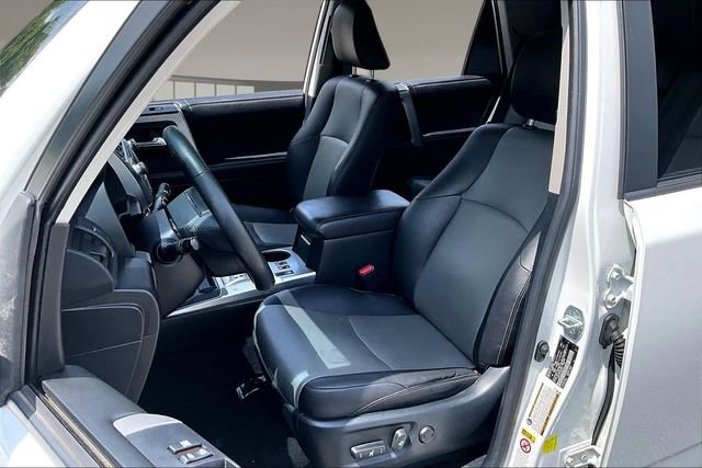 Used 2016 Toyota 4Runner 4WD image 20