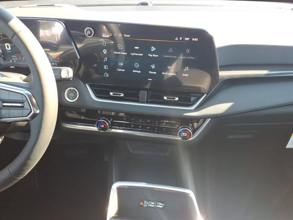 New 2027 Chevrolet Equinox LT w/ Convenience Package II FWD image 22
