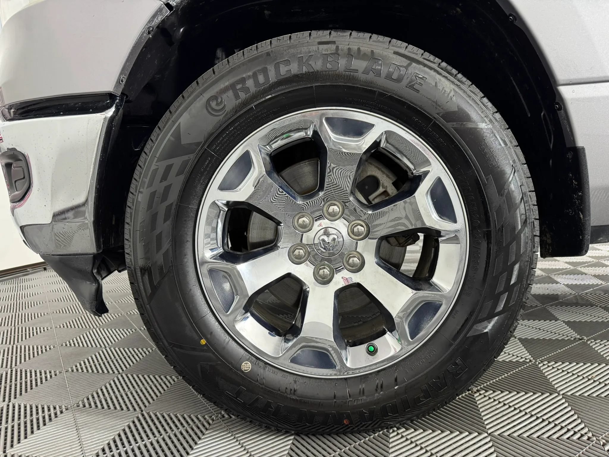 Used 2022 RAM 1500 Big Horn AWD/4WD image 39