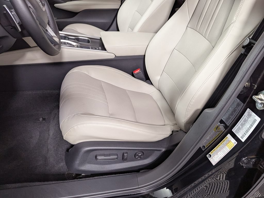 Used 2018 Honda Accord EX-L image 18