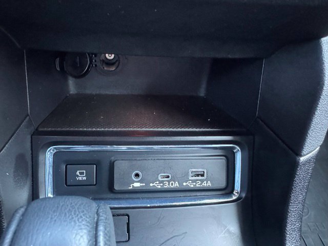 Used 2023 Subaru Ascent Limited w/ Technology Package AWD/4WD image 33