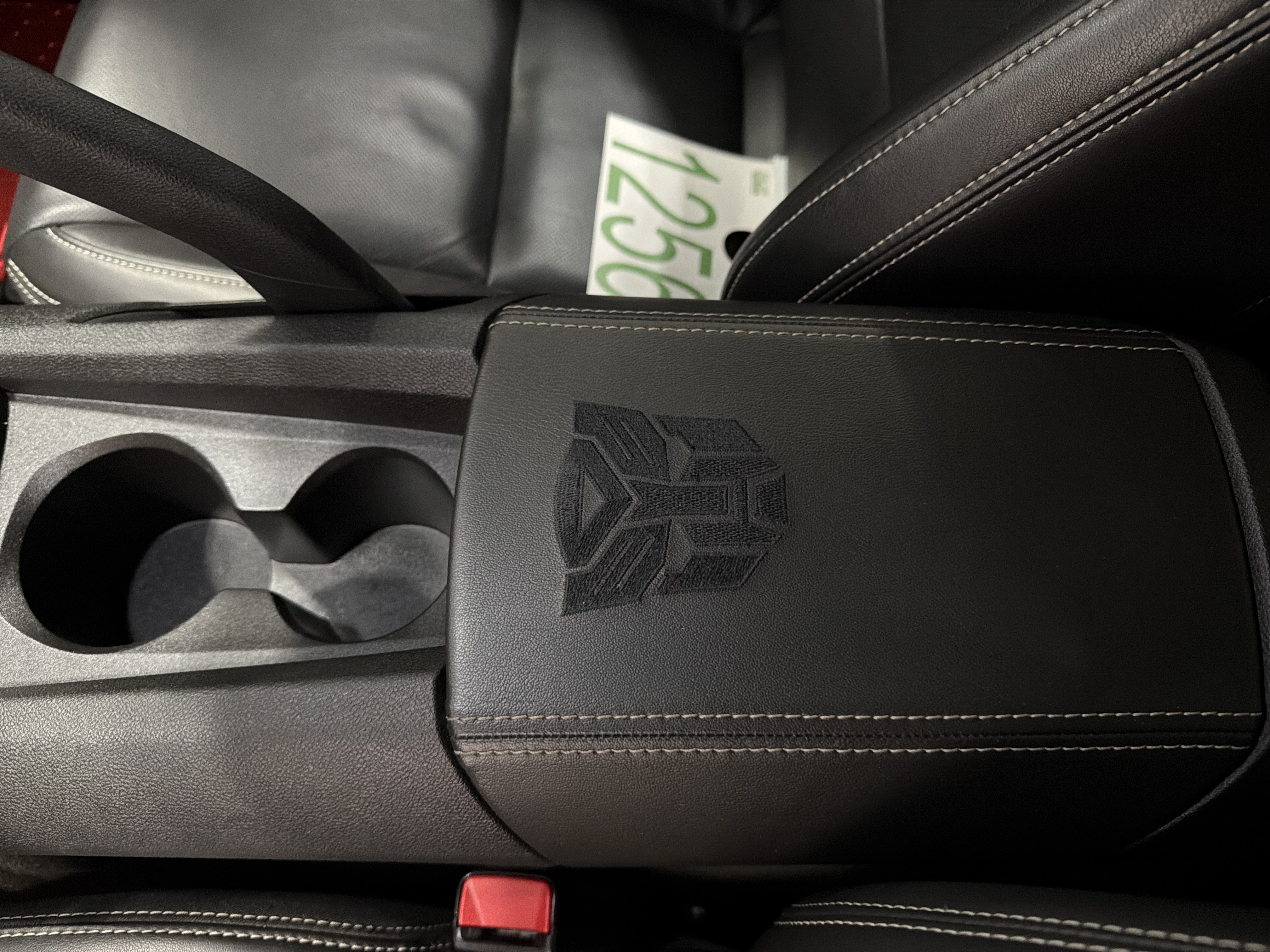 Used 2010 Chevrolet Camaro SS w/ RS Package RWD image 15