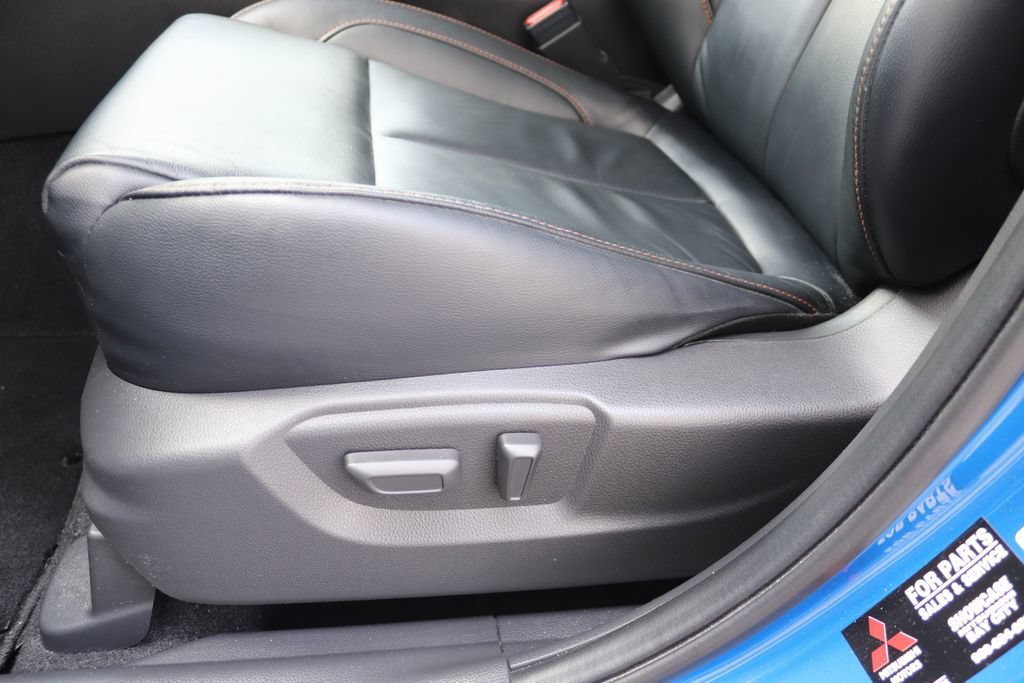Used 2020 Mitsubishi Eclipse Cross SEL AWD/4WD image 11