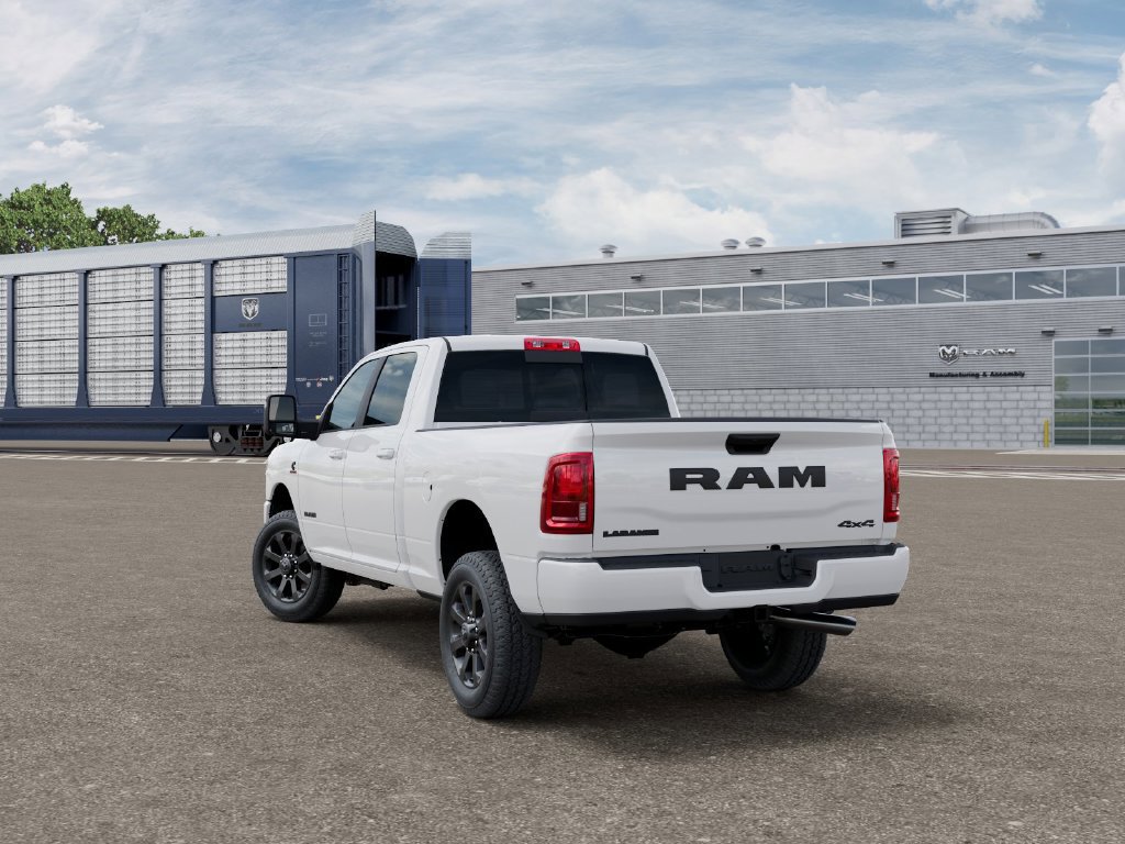 New 2027 RAM 2500 Laramie AWD/4WD image 3