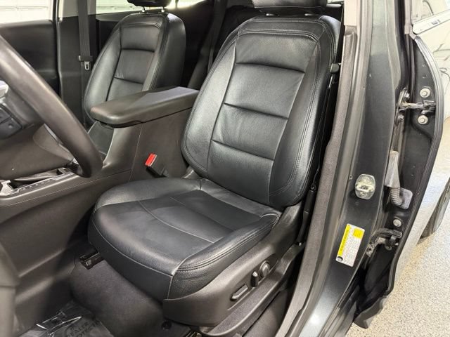 Used 2020 Chevrolet Equinox LT w/ Driver Convenience Package AWD/4WD image 19