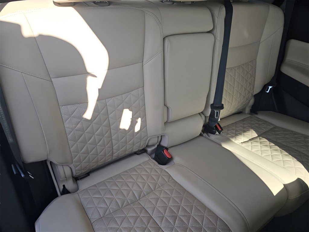 Used 2022 Nissan Murano Platinum w/ Cargo Package image 26