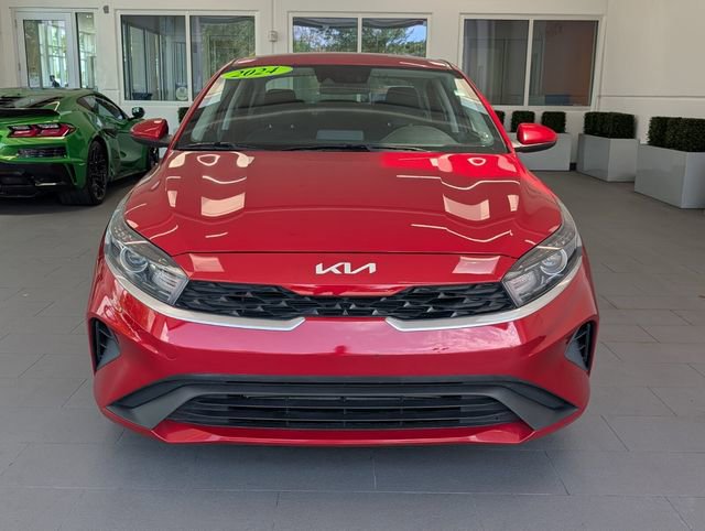 Used 2024 Kia Forte LXS FWD image 2