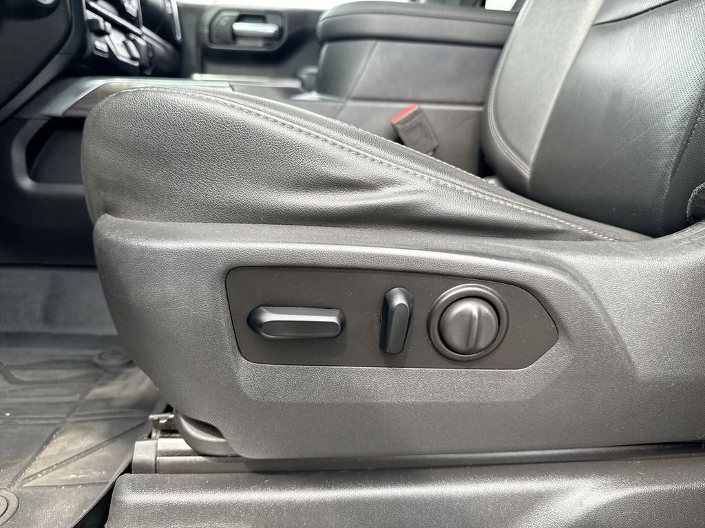 Used 2021 Chevrolet Silverado 1500 LTZ w/ Z71 Off-Road Package image 12