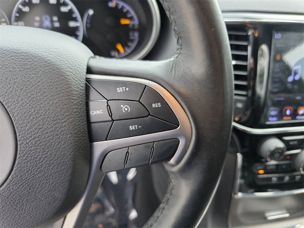 Used 2019 Jeep Grand Cherokee Altitude image 22