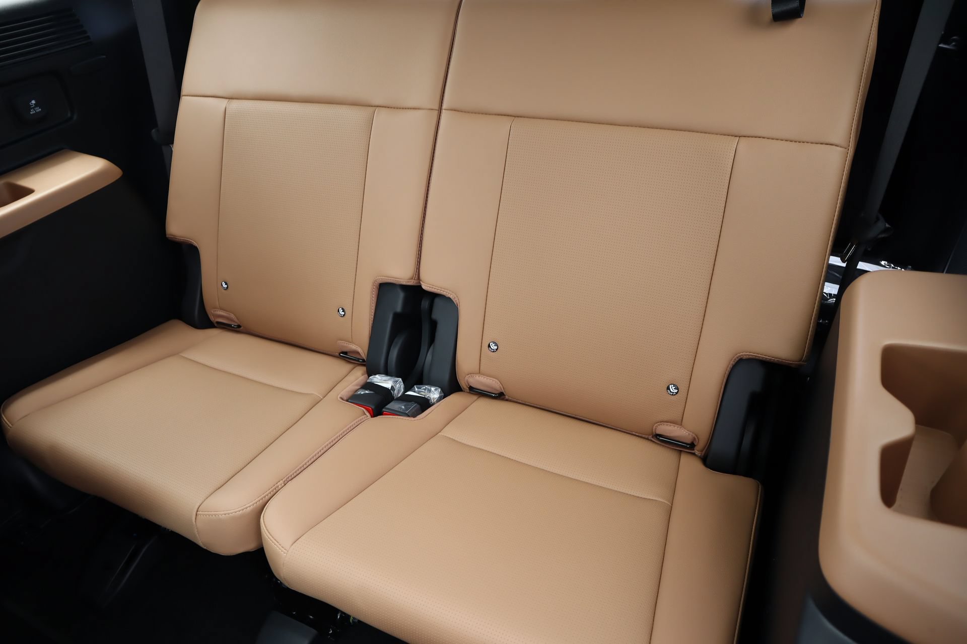 New 2026 Hyundai Santa Fe Limited AWD/4WD image 19