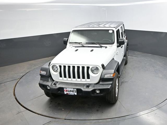 Used 2018 Jeep Wrangler Unlimited Sport S AWD/4WD image 36