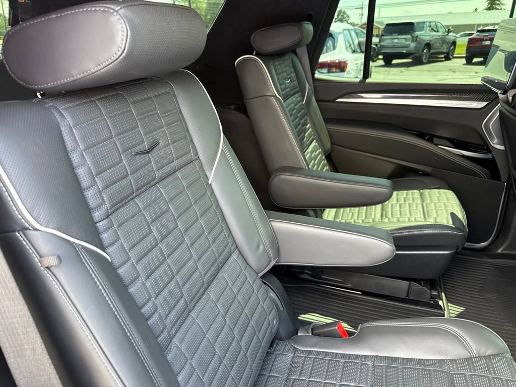 Used 2025 Cadillac Escalade V w/ LPO, Floor Liner Package AWD/4WD image 12